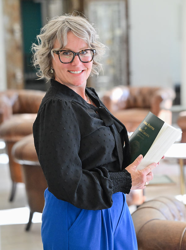 Jennifer R. Robertson